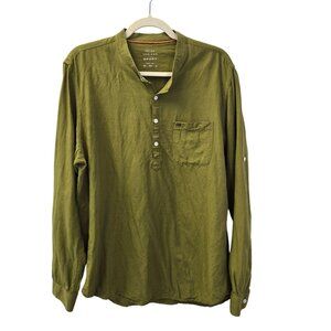 Peter England Sport Viscose & Linen Blend Slim Fit Quarter Button Shirt Size 44/